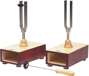 Pár ladičiek + palička